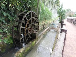 鳳雛公園南烘圳道水車